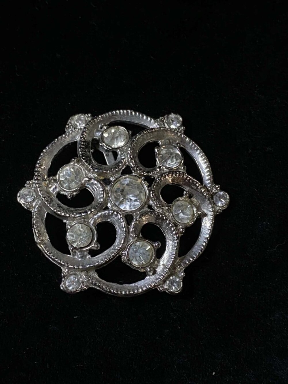 Vintage Silver tone Flower Swirl Victorian Brooch Rhinestones